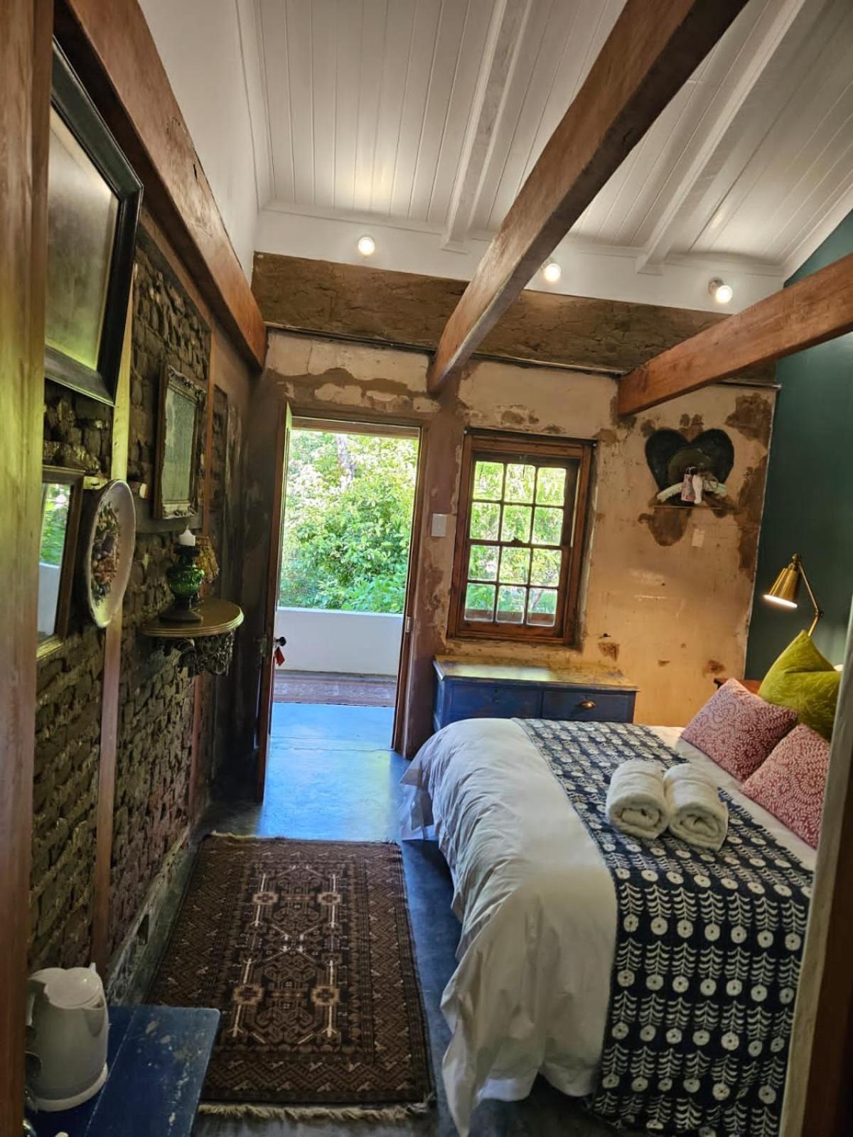 The Riverdeck Accommodation And Backpackers Книсна Екстериор снимка
