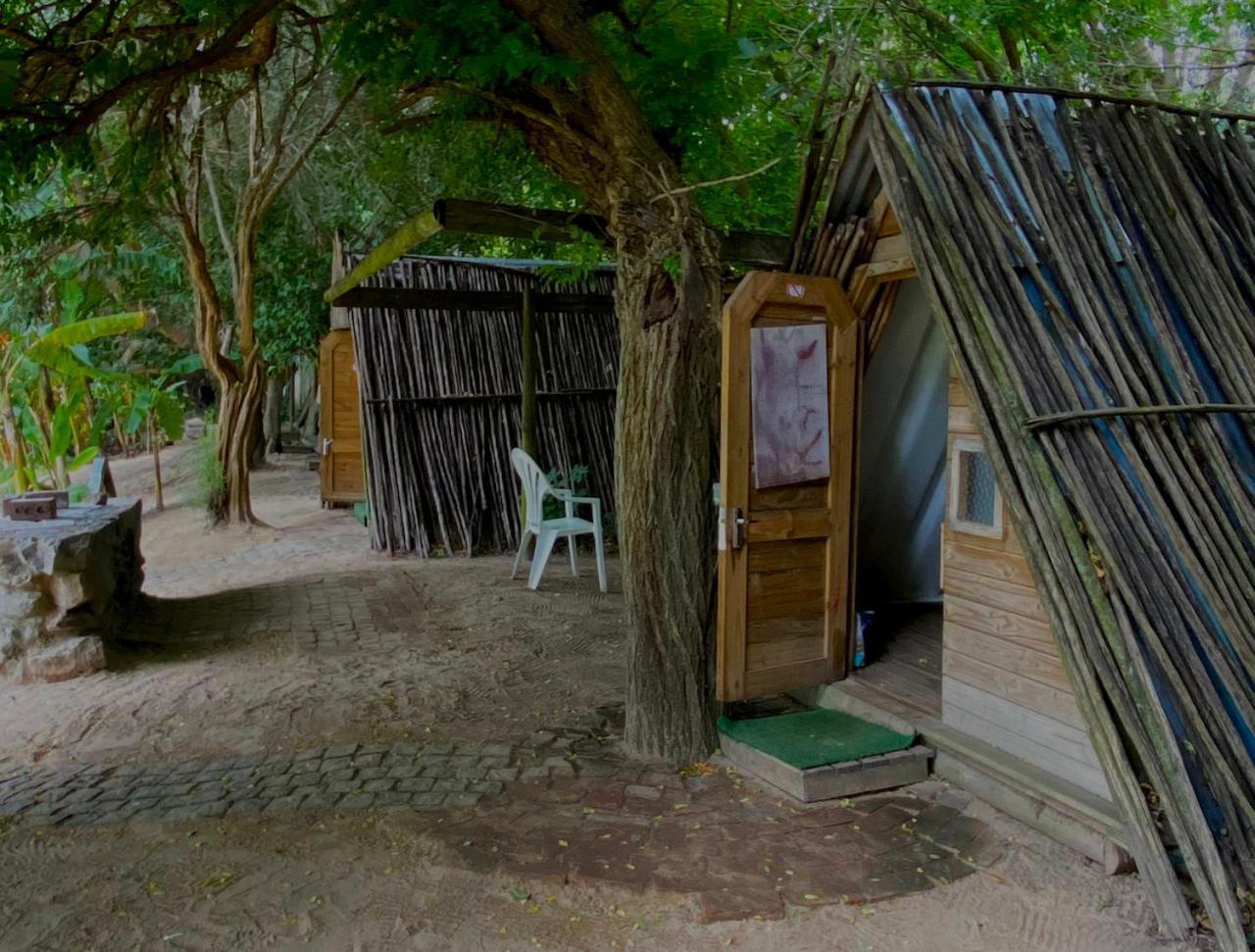 The Riverdeck Accommodation And Backpackers Книсна Екстериор снимка