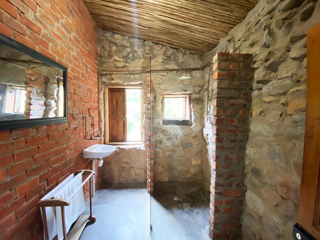 The Riverdeck Accommodation And Backpackers Книсна Екстериор снимка